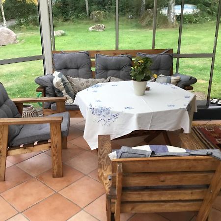 Almagarden Lantlig Miljoe Svängsta Exterior foto